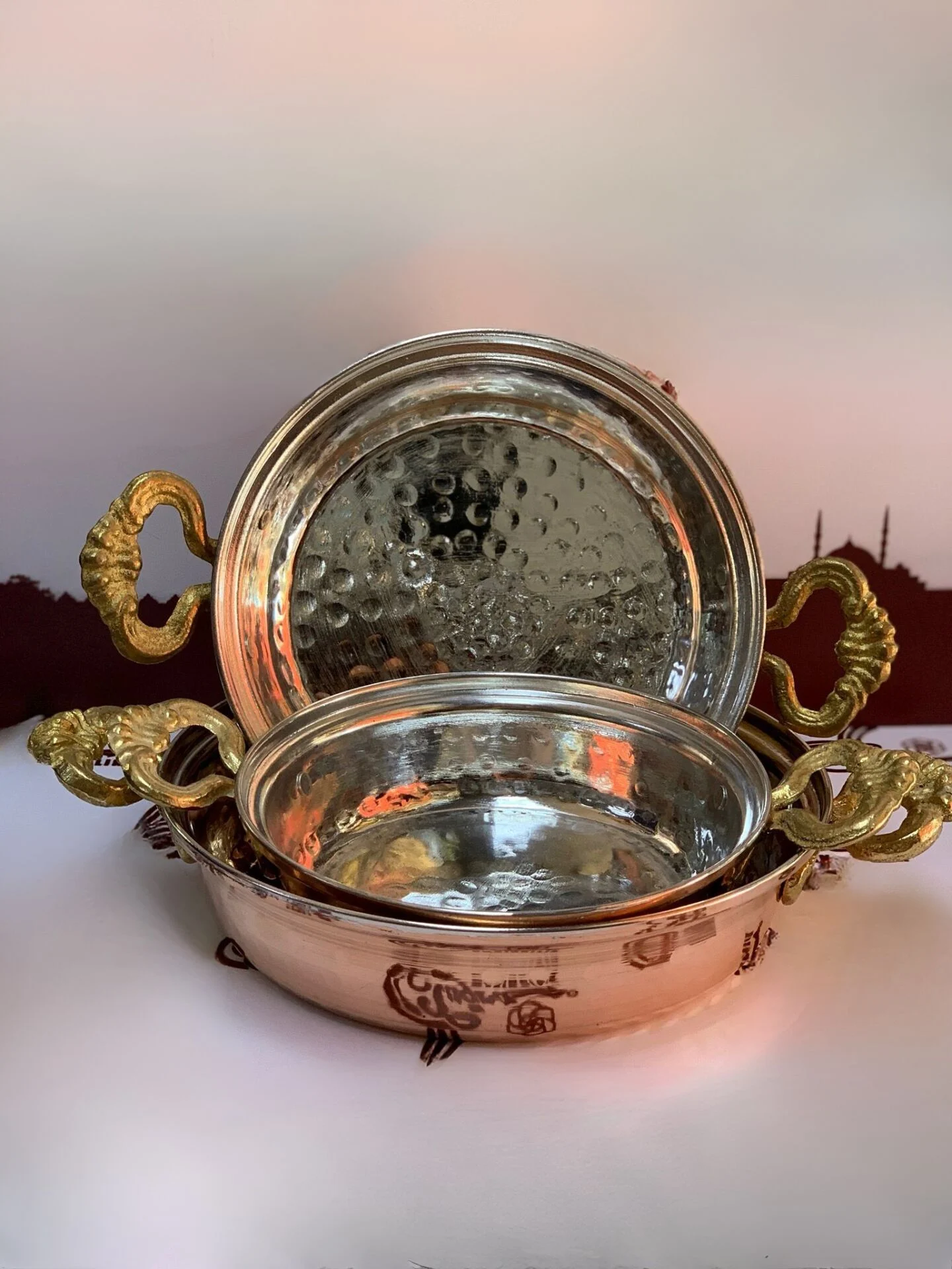 geleneksel-el-dovmesi-bakir-urunler